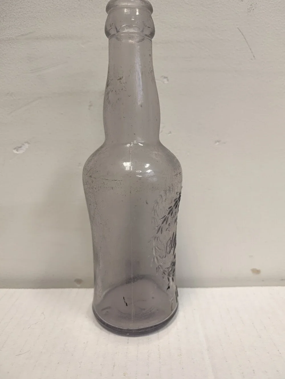 Antique 1910s Bludwine Soda Bottle 7 fl oz Embossed Wheat Wreath No Drugs Clear